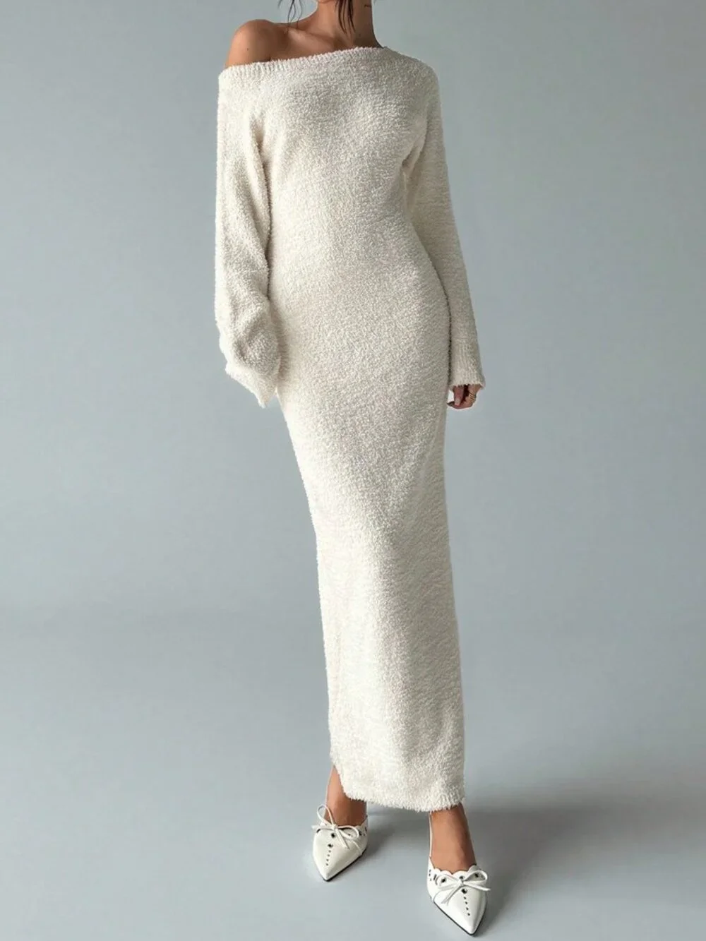 Off-White Casual Women's Plush Knitted Sweater Dress
